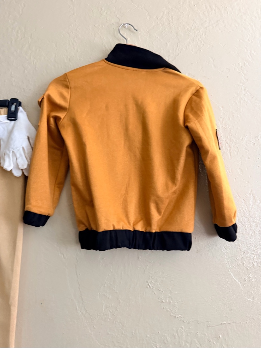 Pilot Costume Mustard Yellow Bomber Jacket with Cream - Picture 3 of 5